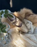 Gold jacquard leather qipao shoes display with tulle and fur, Republic of China vintage 1920s replica kitten heel cheongsam shoes in elegant setup